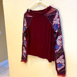 Free people embroidered Net sleeves small size top